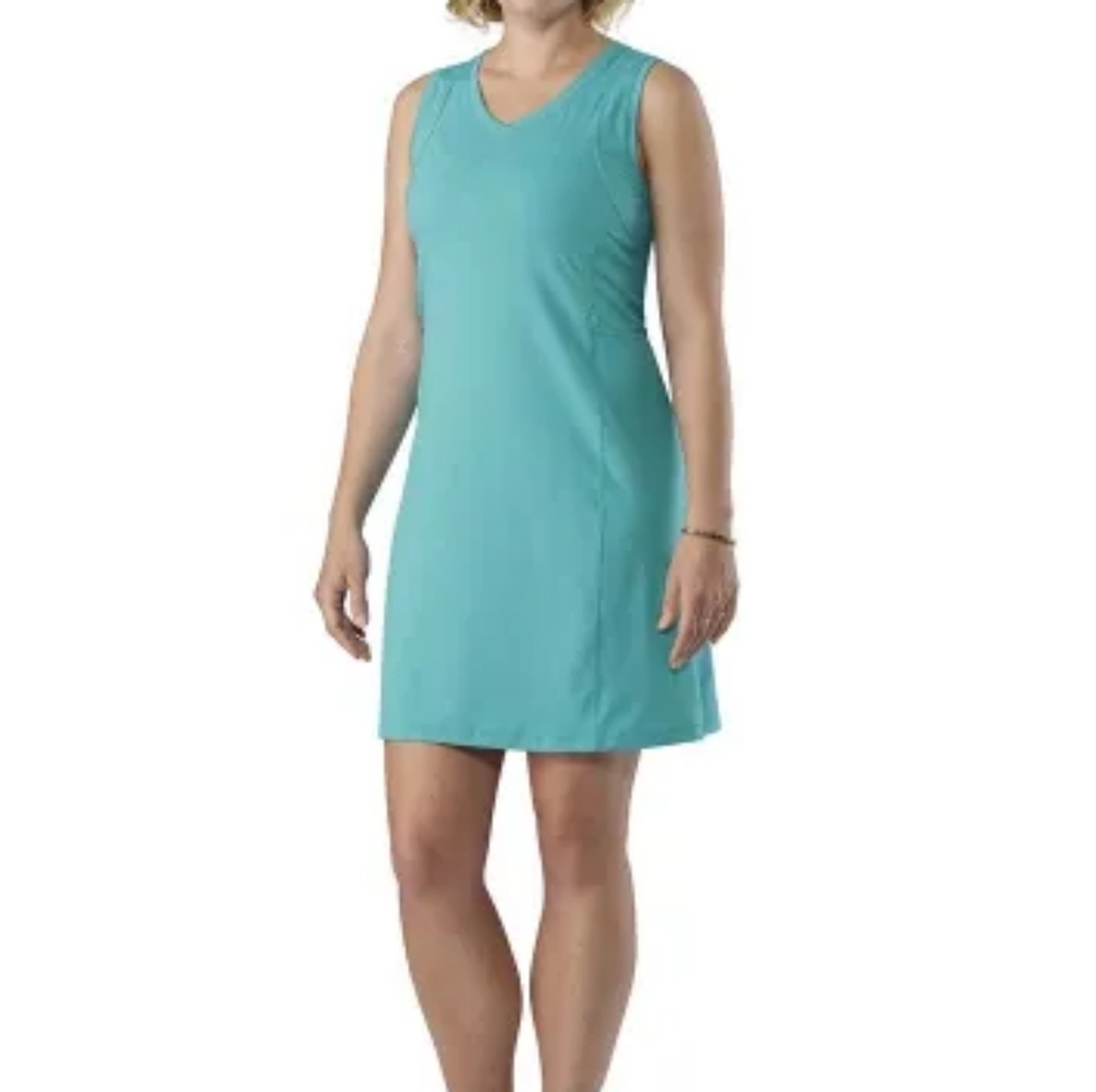 Arc’teryx Soltera Sleeveless lightweight athlesure Dress